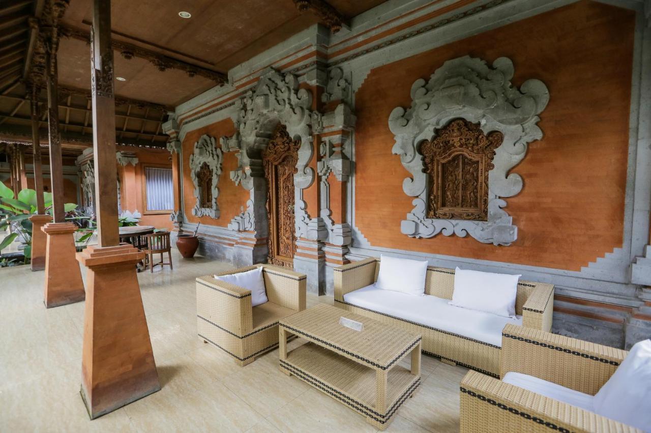 Ubud Hotel & Cottages Malang Exterior foto