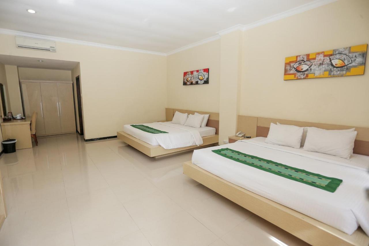 Ubud Hotel & Cottages Malang Exterior foto
