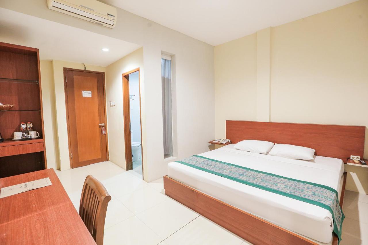 Ubud Hotel & Cottages Malang Exterior foto